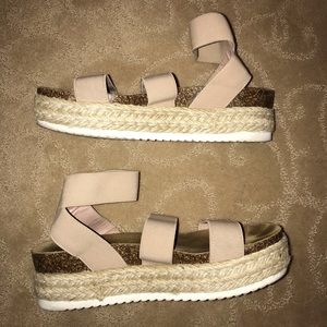 Steve Madden Platform Sandal